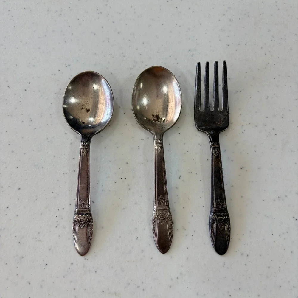 1847 Rogers Bros Adoration Silverplate Flatware Set 2 Spoons 1 Fork Vintage
